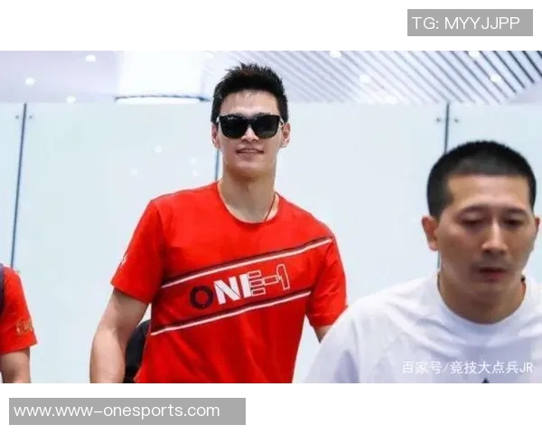 运动数据李伟独家分享羽毛球技巧与心得助你提升竞技水平与乐趣